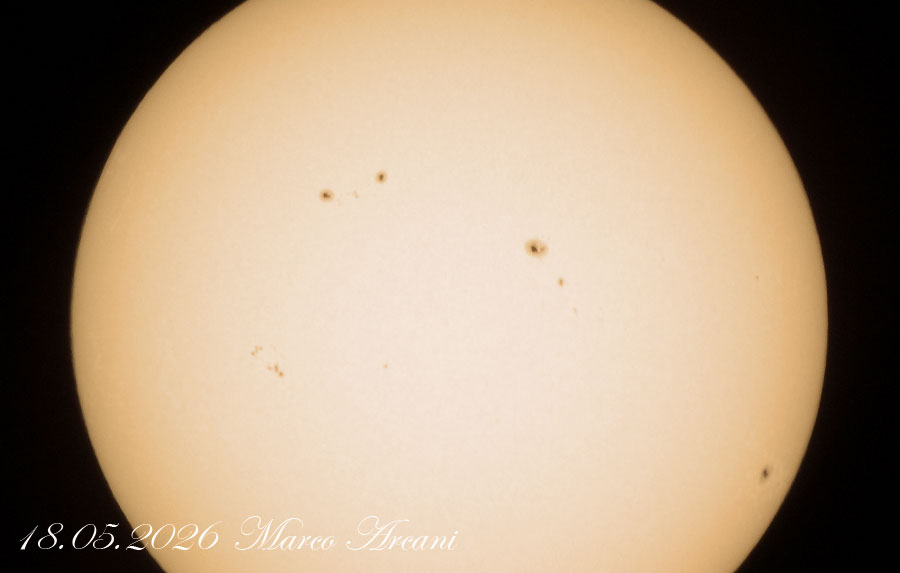 Sole con Maksutov 900 mm F11.3 e Baader Photo
